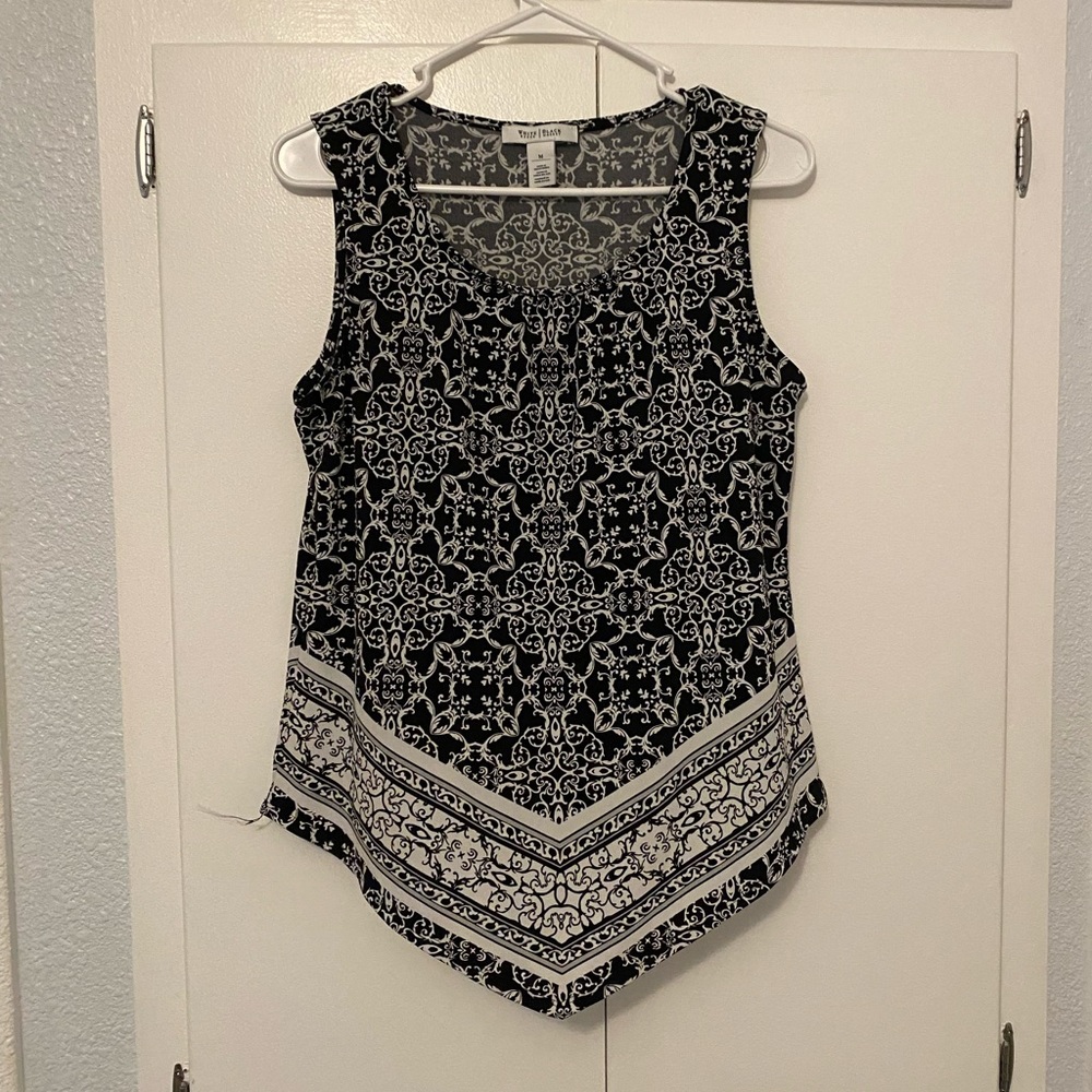 Black and white White House Black Market shirt